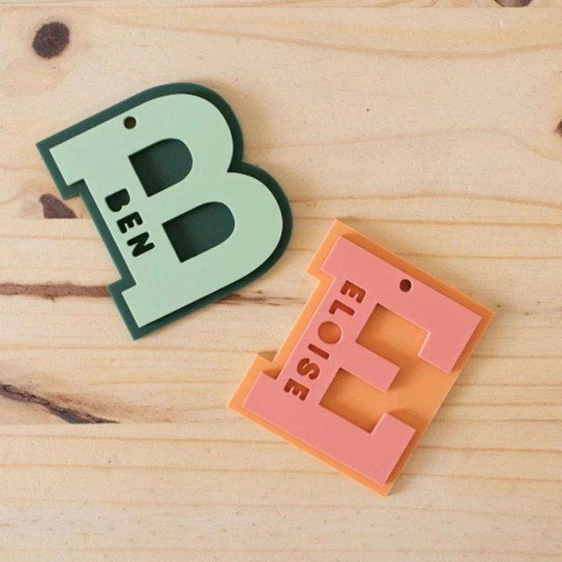 Colored Initial Letter Name Customized Acrylic Keychain Fashion Design 3D Nameplate Personalized Valentine’s Day Bag Charm Gift